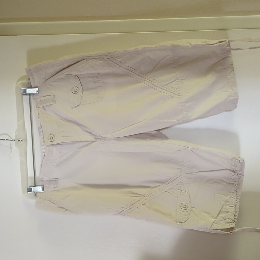 Columbia Capri Length Cargo Pants